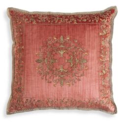 Felicia cushion