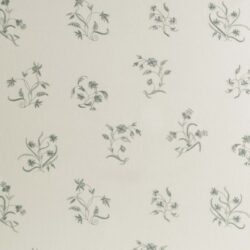 BELLIS AND NARCISSI SPRIG IN SEAFOAM