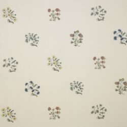 RASPBERRY & CORNFLOWERS