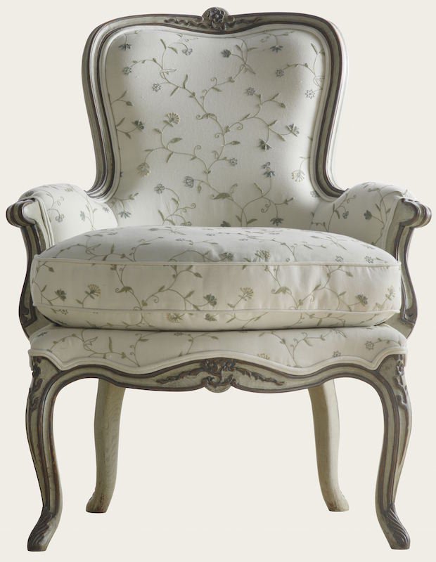 BERGÈRE CHAIR WITH ORNATE CARVING